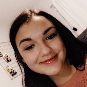 Meet your Posher, Ashlyn